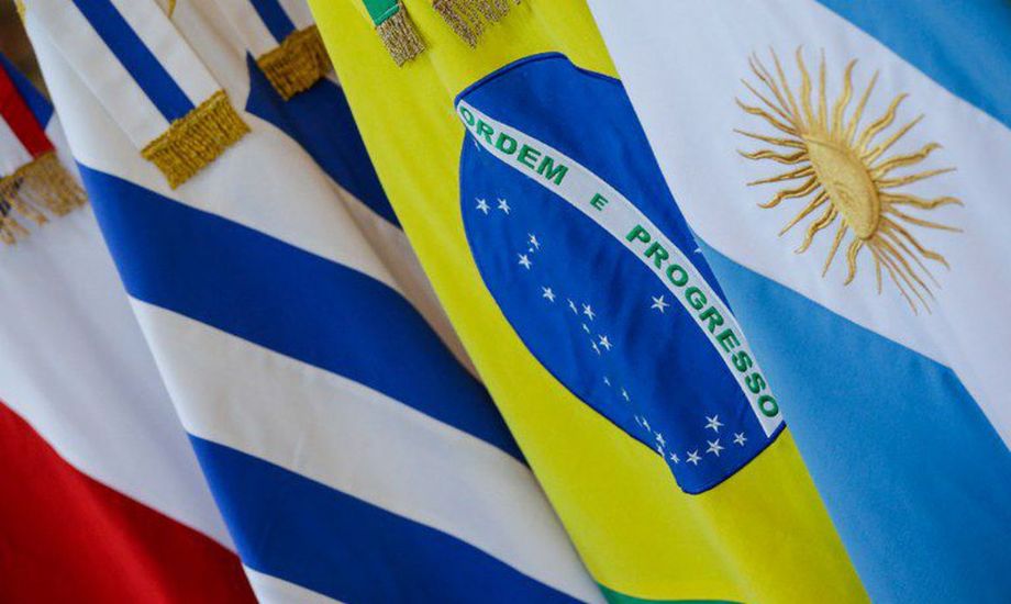 Mercosur leaders sign declaration on digital integration